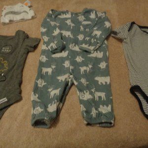 BABY BOY BUNDLE OF 4 ITEMS.